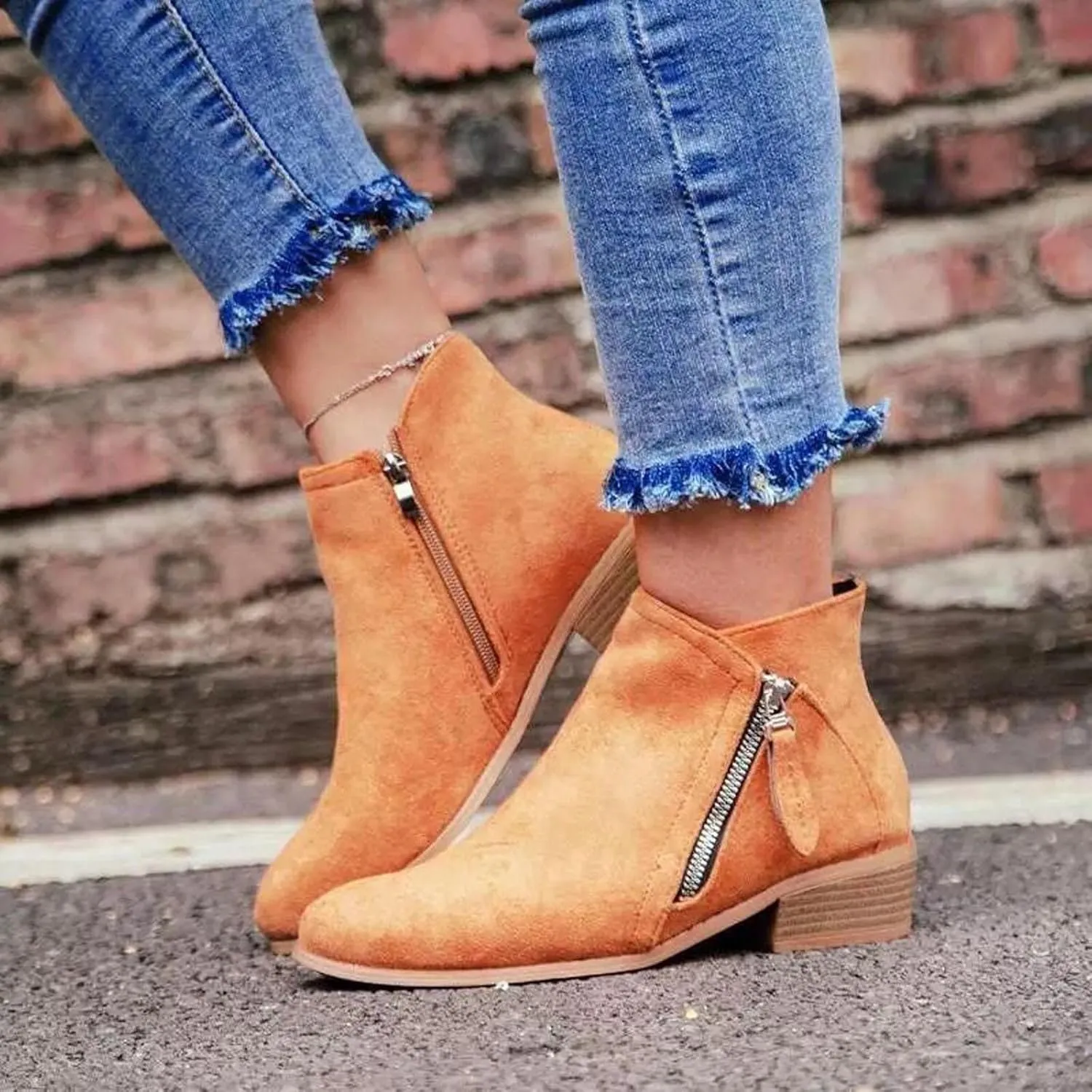 Boots for Women Ankle Booties 2022 Fall Fashion Side Zipper Pointed Toe Block Chunky Mid Heel Boots Solid Slip on Casual Comfy Ladies Shoes