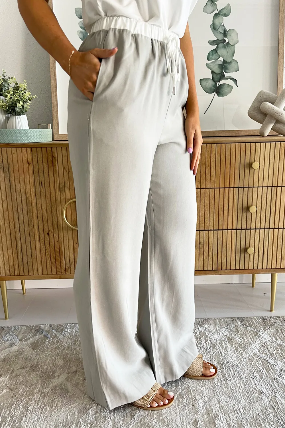 Elastic Waist Wide Leg Pants