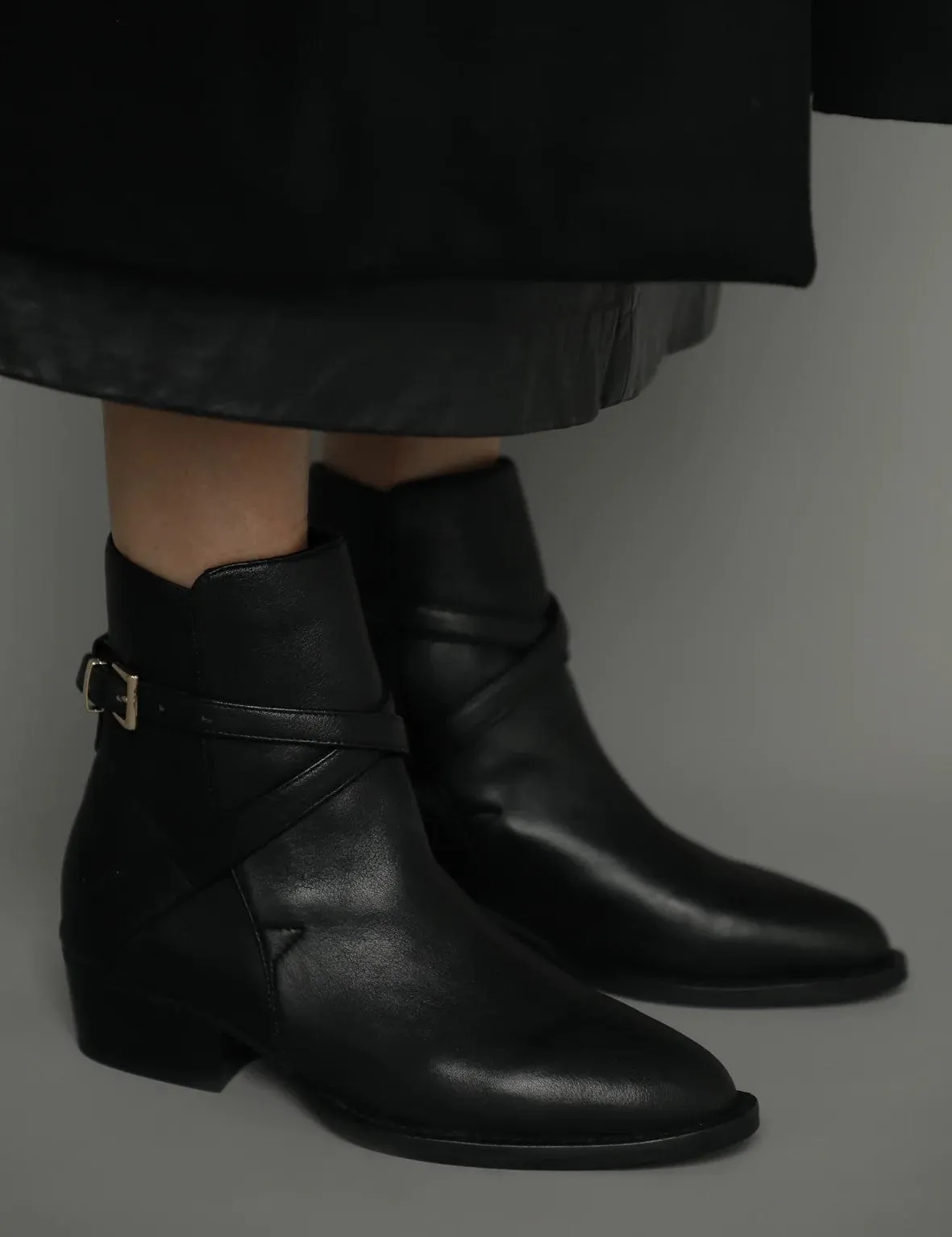 La Tribe | Jess Western Boot - Black Pebbled Leather