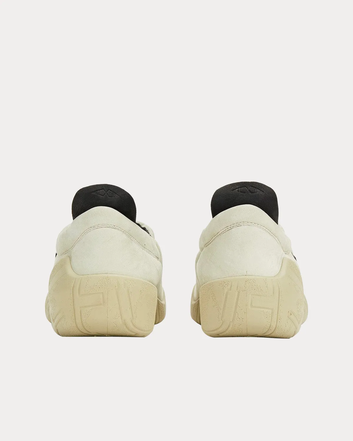 MOC_CHAPTER 1 Ecru Slip On Sneakers