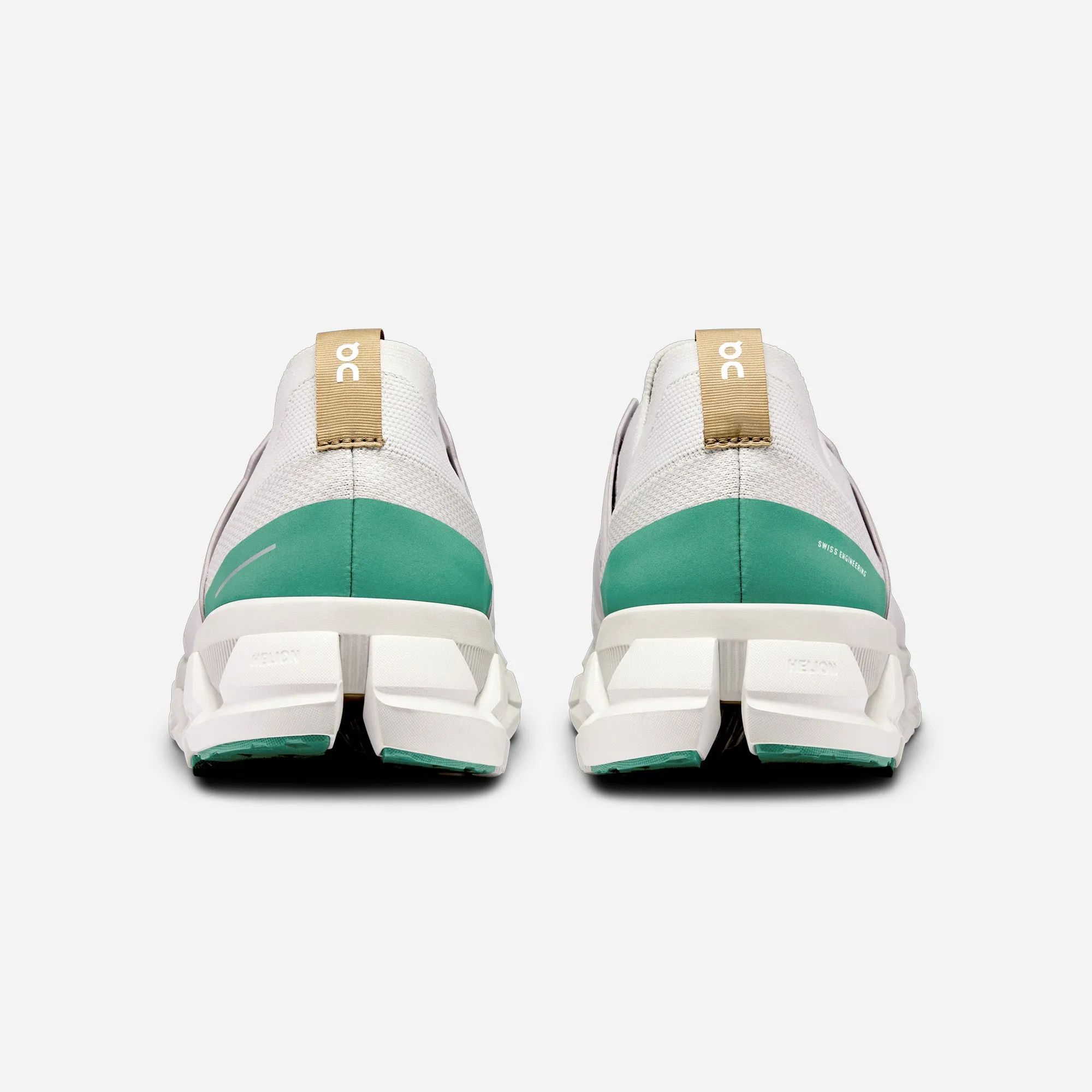 On Running Cloudswift 3 White Green